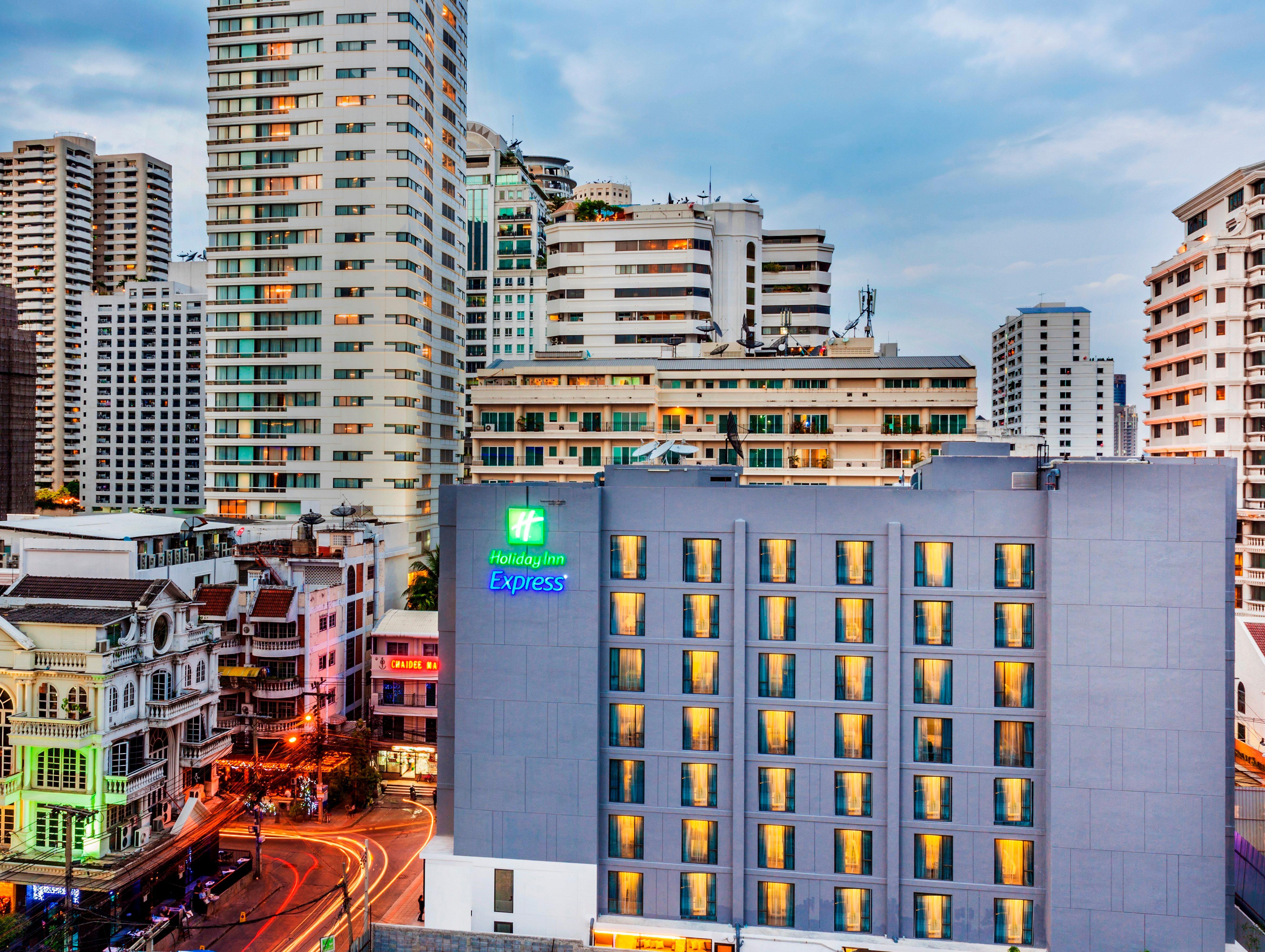Express Sukhumvit 11 By Ihg מלון