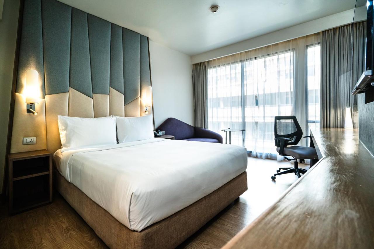 מלון Express Sukhumvit 11 By Ihg בנגקוק