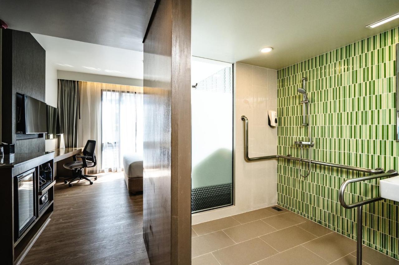 Express Sukhumvit 11 By Ihg מלון